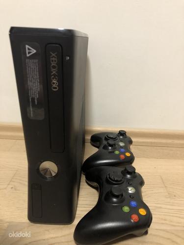 Xbox 360 S (foto #1)