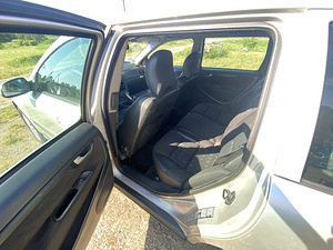 Volvo V70 2.4 103kw (6 foto / 9)