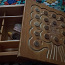 Старая деревянная коробка для рукоделия 20x20 см (фото #1)