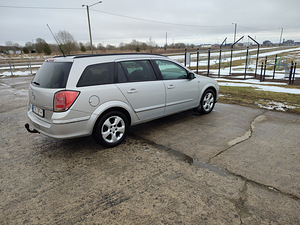 Opel Astra 1.9tdi 88kw (3 foto / 5)