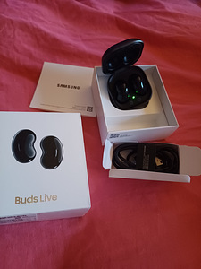 Juhtmevabad samsung galaxi bufs live kõrvaklapid (1 foto / 2)