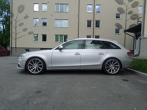 Audi A4 2,7TDI 2009 (1 foto / 4)