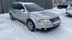 Volkswagen Passat HIGHLINE 4-MOTION (9 foto / 12)