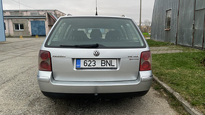 Volkswagen Passat HIGHLINE 4-MOTION (6 foto / 7)