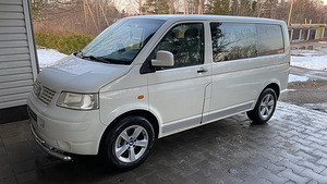 VW Transporter 1,9 77kw - 6kohta (2 foto / 7)