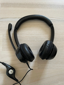 Logitech H390, must - Peakomplekt (3 foto / 3)