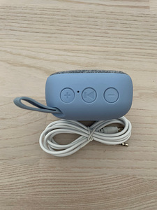 Bluetooth квадратный динамик (3 фото из 3)