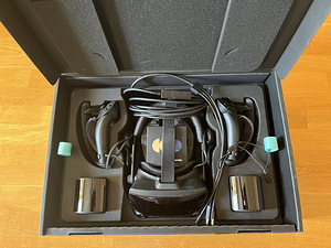 Виртуальные очки Valve Index VR kit (1 фото из 3)