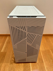 Lauaarvuti (gaming PC) (3 foto / 8)