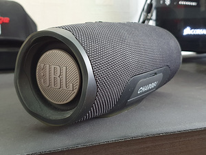 Kaasaskantav kõlar JBL Charge 4 - Bluetooth (3 foto / 5)