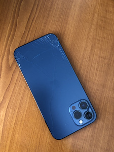 iPhone 12 Про Макс 256 ГБ (3 фото из 3)