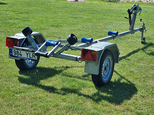 Tiki Treiler BT-450 paadihaagis (4 foto / 7)