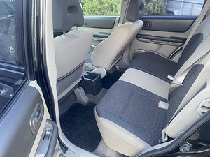 Nissan X-Trail (6 foto / 9)