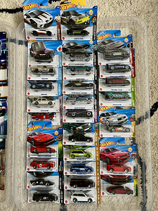 Hot Wheels collection >200 cars (all highlights) (9 foto / 10)