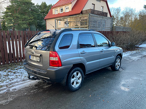 Kia Sportage 4WD 2.0 diisel (4 foto / 13)