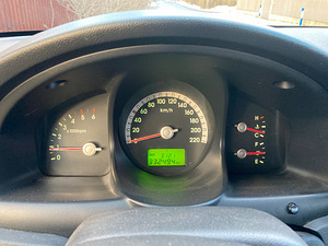 Kia Sportage 4WD 2.0 diisel (10 foto / 13)
