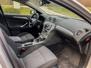 Ford Mondeo TDCi 2.0 85kW (11 foto / 12)