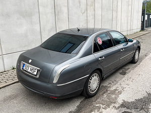 Lancia Thesis 2.4 JTD (7 foto / 15)