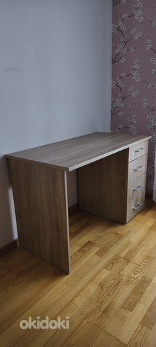 Детский письменный стол 119×75×59