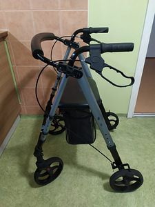 Rulaator 4- rattaline (1 foto / 5)