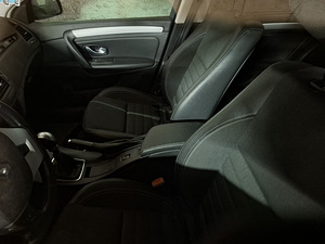 Renault laguna varuosadeks (2 foto / 4)