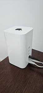 Роутер Apple Airport Extreme, модель A1521 (1 фото из 1)