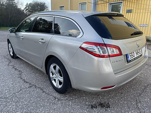 Peugeot 508 (4 foto / 8)