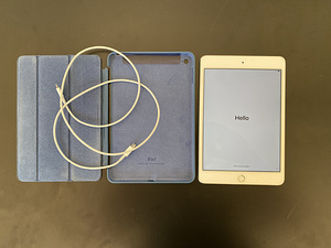 iPad mini 4 WiFi 32GB (1 foto / 2)