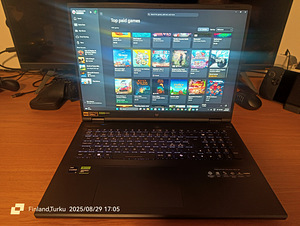 Acer Predator Helios Neo 18" i9-14900HX 64GB, 1TB, 4070 (6 foto / 10)