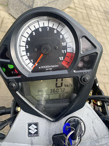 Сузуки СВ650 А2 (6 фото из 7)
