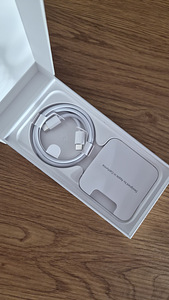 iPhone 15 Pro, White Titanium, 128GB (2 foto / 3)