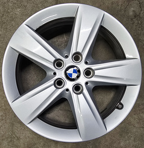 BMW valuveljed 17’ (1 foto / 4)