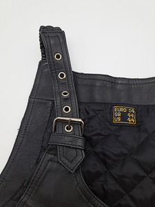 Nahast komplekt L-XL (7 foto / 10)