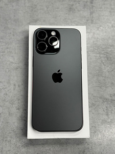 iPhone 16 Pro Max 256GB Titanium Black (2 фото из 7)