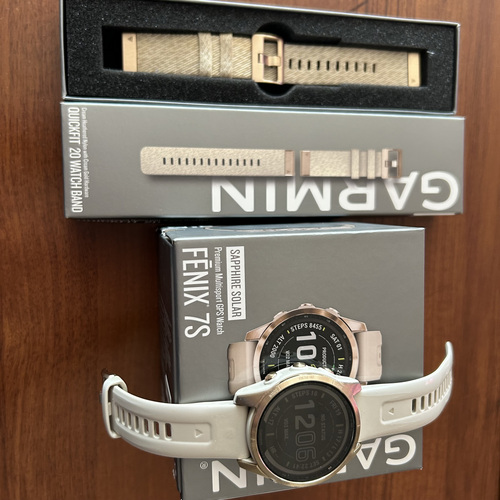 Garmin Fenix 7S Sapphire Solar