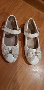 Lastejalatsid lk. 33 (1 foto / 2)