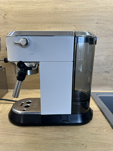 Delonghi EC685 (2 foto / 7)