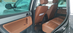VW Touareg King Kong Edition 3.0 diisel 2005 (7 foto / 8)