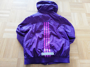 Adidas куртка, размер 128 (2 фото из 3)