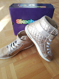 Skechers tossud, s. 36 (3 foto / 5)