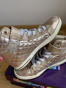 Skechers tossud, s. 36 (3 foto / 4)