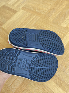 Crocs sandaalid s 10-11 (5 foto / 5)