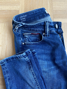 Tommy Hilfiger teksad, 27/34, mudel Sophie (1 foto / 4)