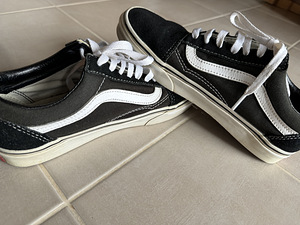 Vans tennised & slip ons, 2 paari, s. 38 (4 foto / 7)