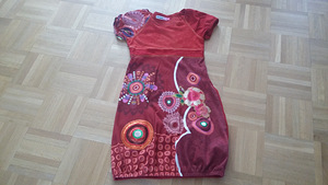 Desigual kleit, s. 134-140 (1 foto / 3)