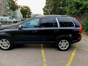 Volvo XC90 2.4 D5 136kW (2 foto / 14)