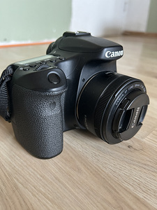 Canon 70D (4 фото из 4)