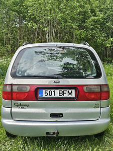 Ford Galaxy (2 foto / 15)