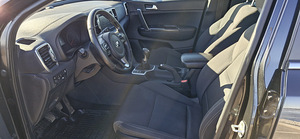 Kia Sportage 1.6 97kW, 2016 (8 foto / 15)