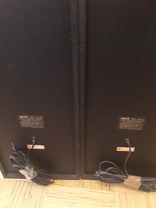 Akai sr-hf1 kõlarid (4 foto / 4)